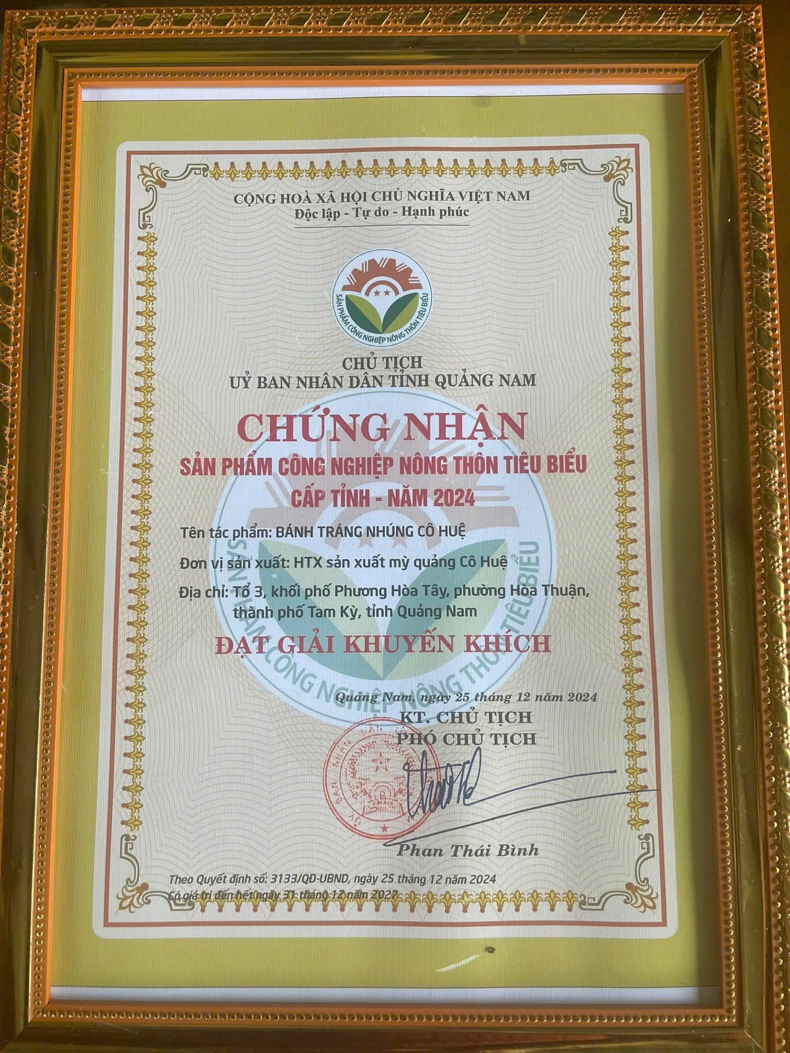 Bằng Khen Sản Phẩm Công Nghiệp Nông Thôn Tiêu Biểu Cấp Tỉnh - Mỳ Quảng Cô Huệ