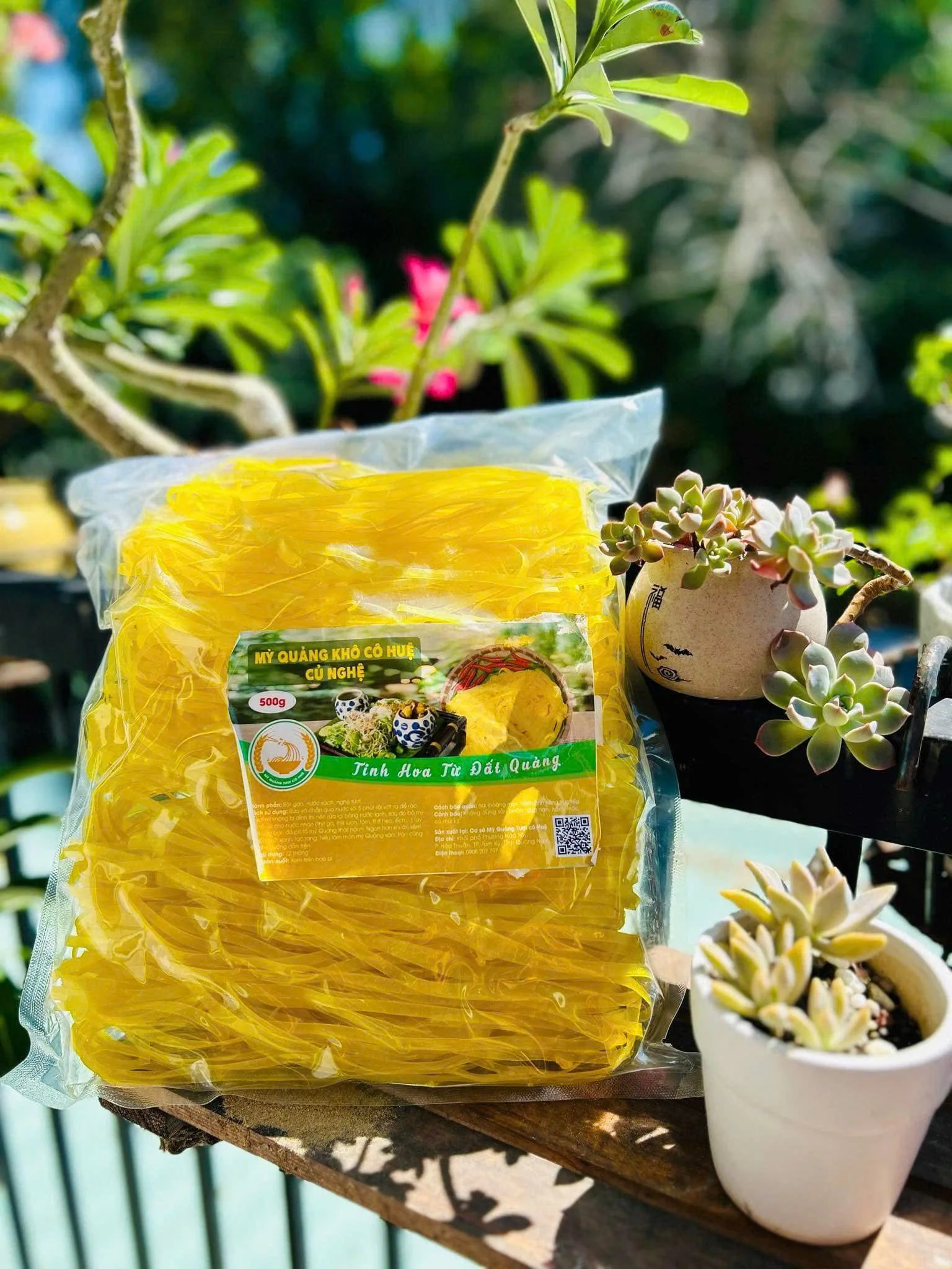 Mỳ Quảng Khô Vàng Nghệ Cô Huệ chính hãng Mỳ Quảng Cô Huệ